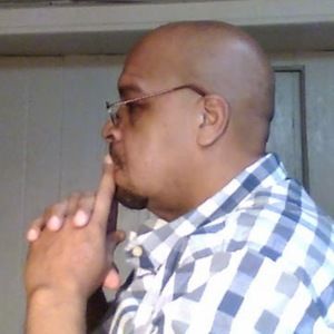 Meet your Posher, Clint